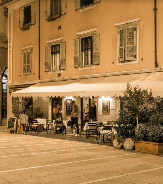 Monolocale Marino In Centro Storico Appartement Triëst Buitenkant foto